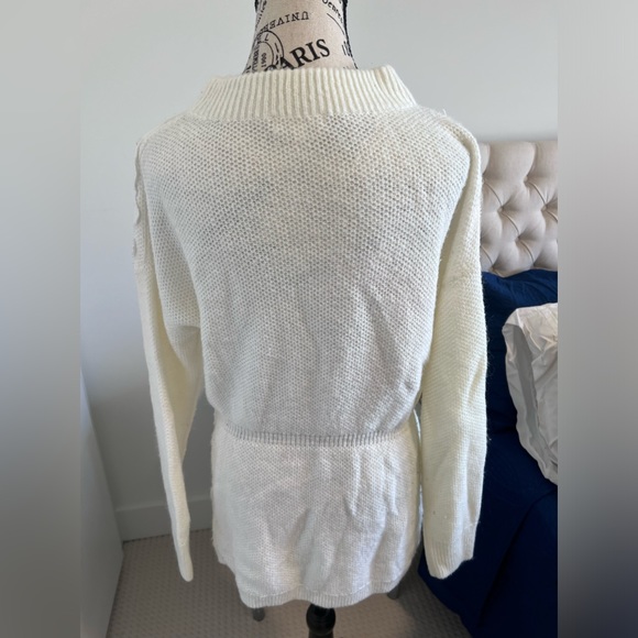 White Sweater with Shoulder Embroidery Detail - Picture 3 of 5